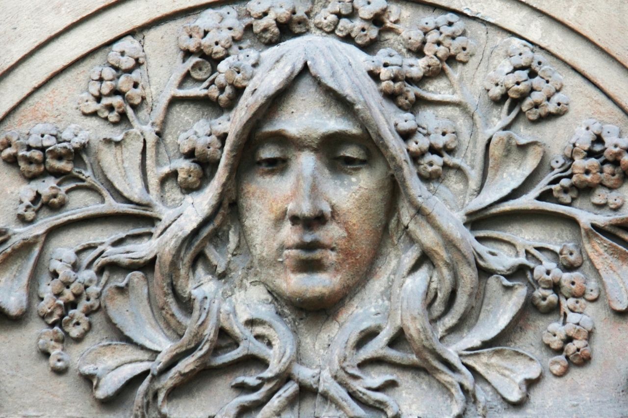 Gezichtsreliëf van godin Hera