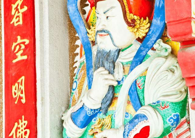 Standbeeld van de Chinese god Lu-Ban