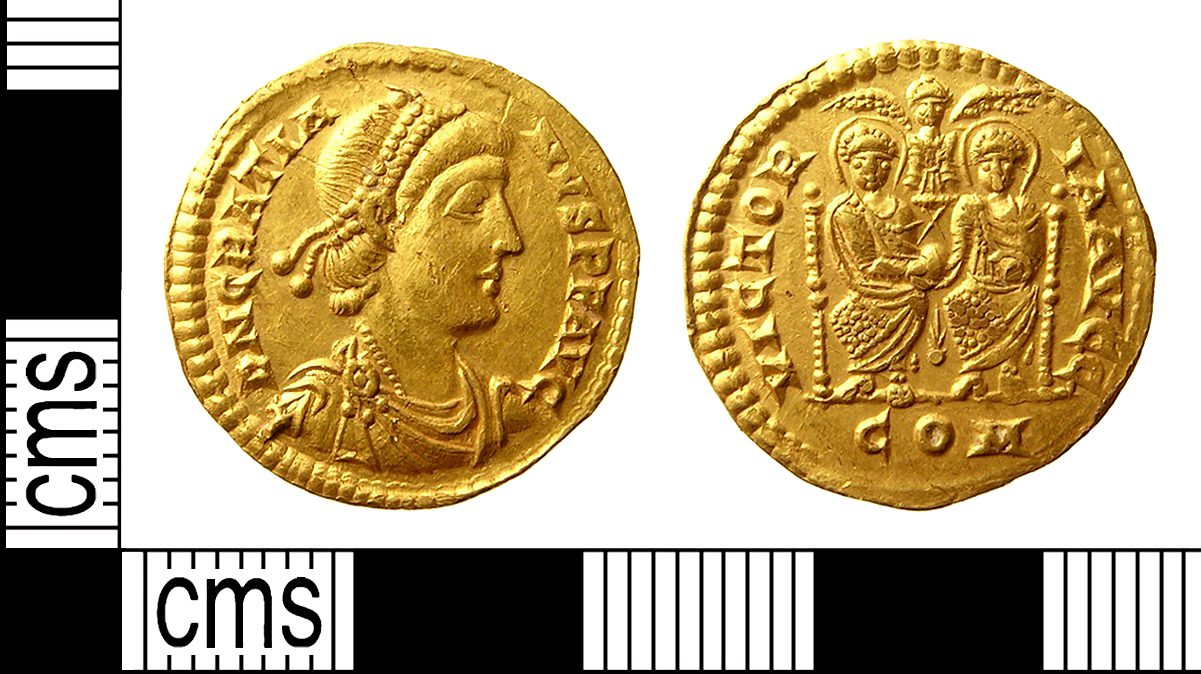 IOW-099F52 Romeinse munt, solidus van Gratianus. Schatkas nr. 2011 T182 (FindID 435741)