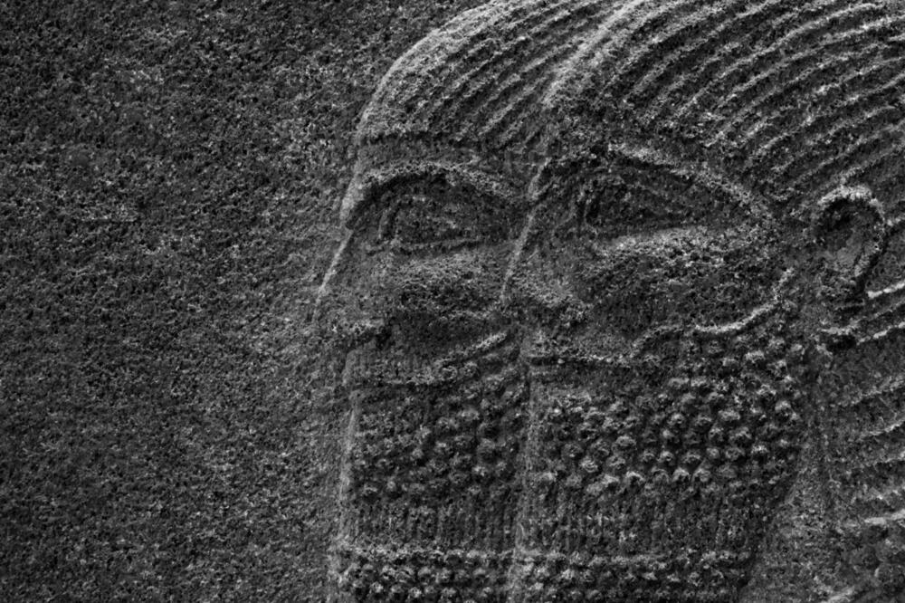 Het Assyrische Volk: Oude Beschaving, Oude Macht
