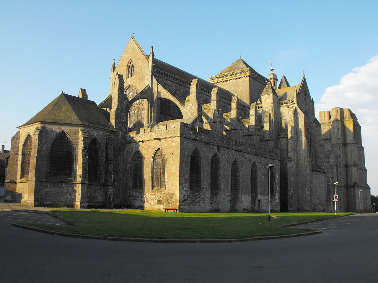 De kathedraal van Dol, Bretagne, gewijd aan Sint-Samson